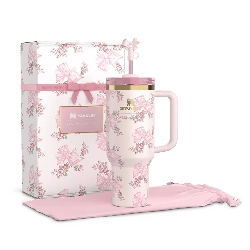 STANLEY X LoveShackFancy Holiday Quencher ماگ