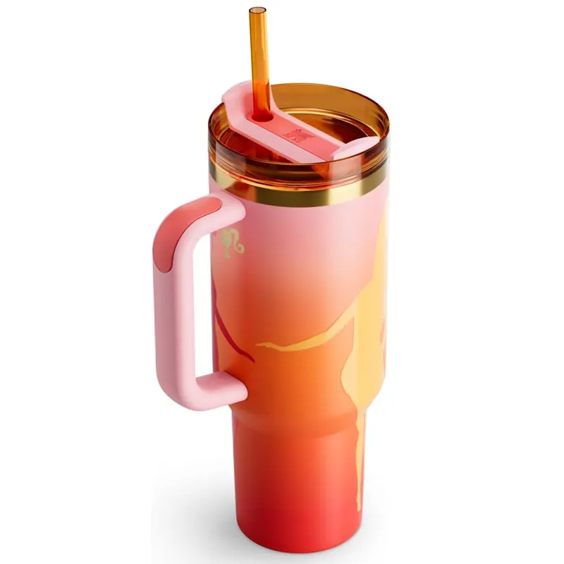 STANLEY Barbie™ x '60s Twist 'N Turn Quencher ماگ